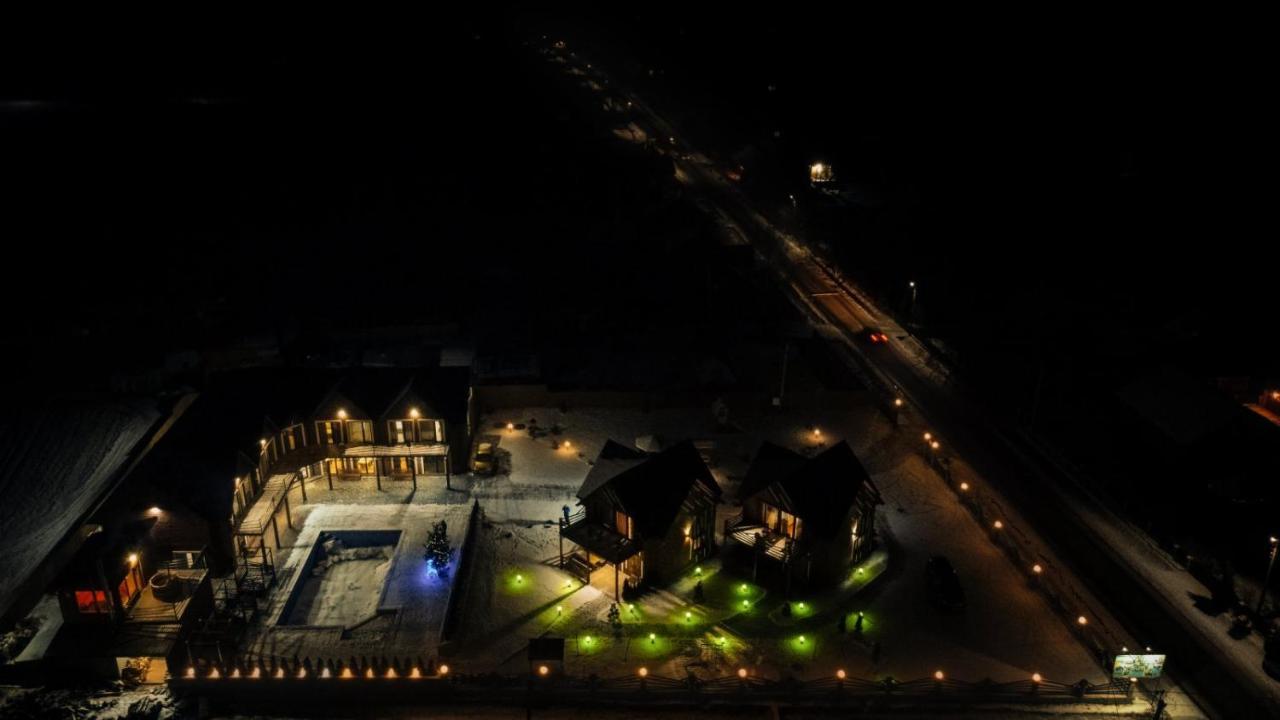 Four Seasons In Carpathians Hotel Myhove Eksteriør billede