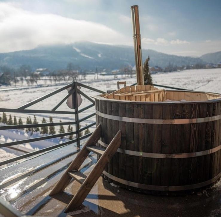 Four Seasons In Carpathians Hotel Myhove Eksteriør billede