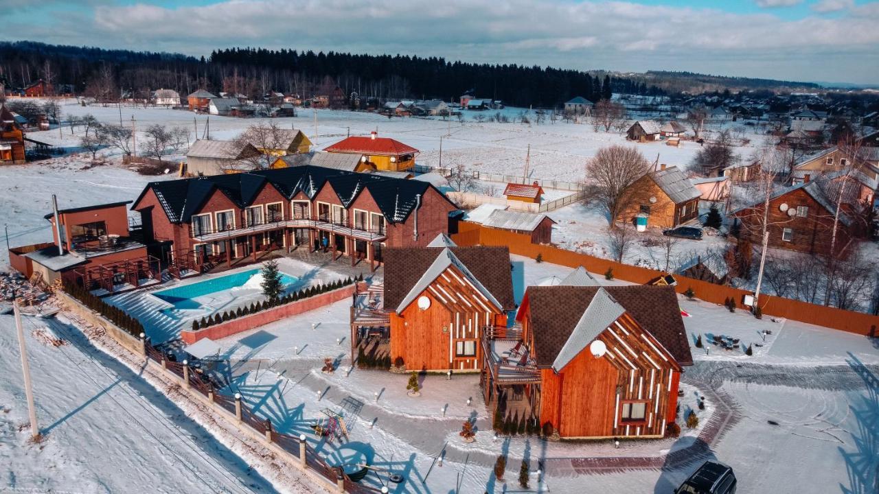 Four Seasons In Carpathians Hotel Myhove Eksteriør billede